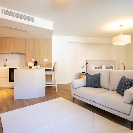 Reference T0 Apartment