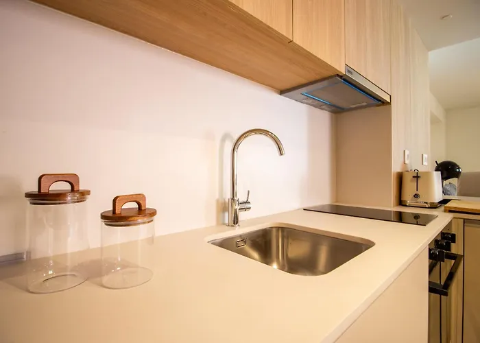 Sao Marcal By Local * ליסבון